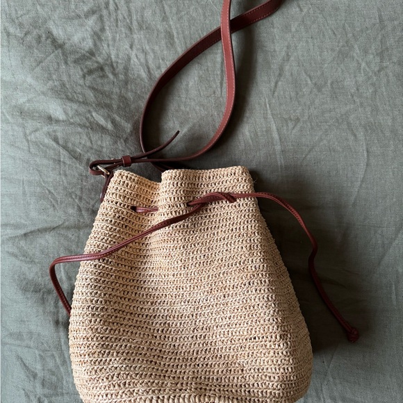 Sezane Farrow bag in natural raffia - Picture 2 of 3